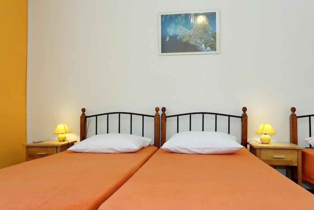 Basil Apartments And Rooms เบทินา ห้อง รูปภาพ