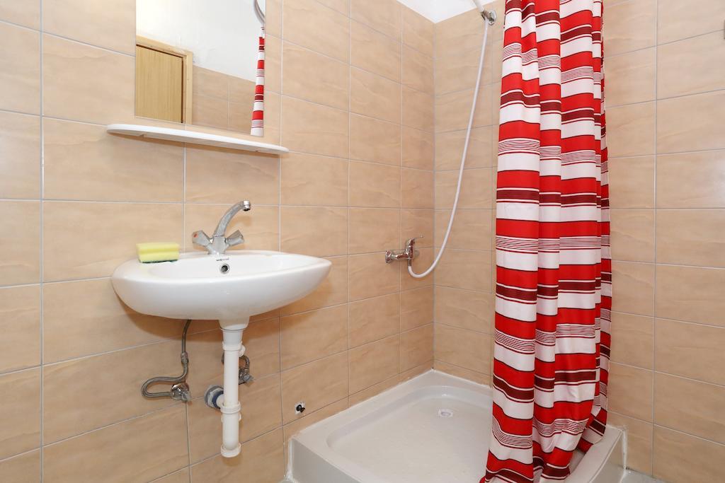 Basil Apartments And Rooms เบทินา ห้อง รูปภาพ